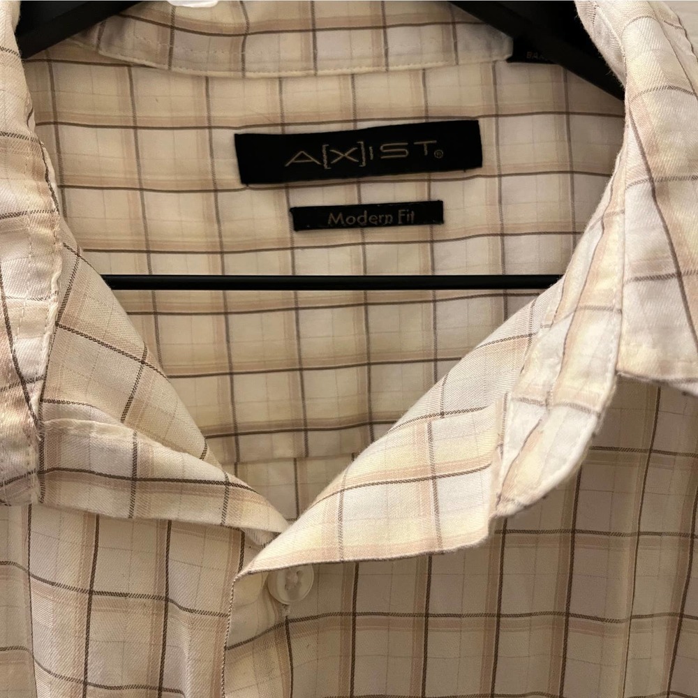 Axist Modern Fit short sleeve shirt size Large - Picture 2 of 2